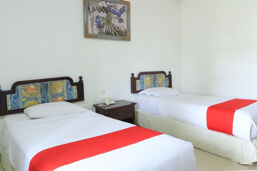 Hotel Oranjje Denpasar Eksteriør billede