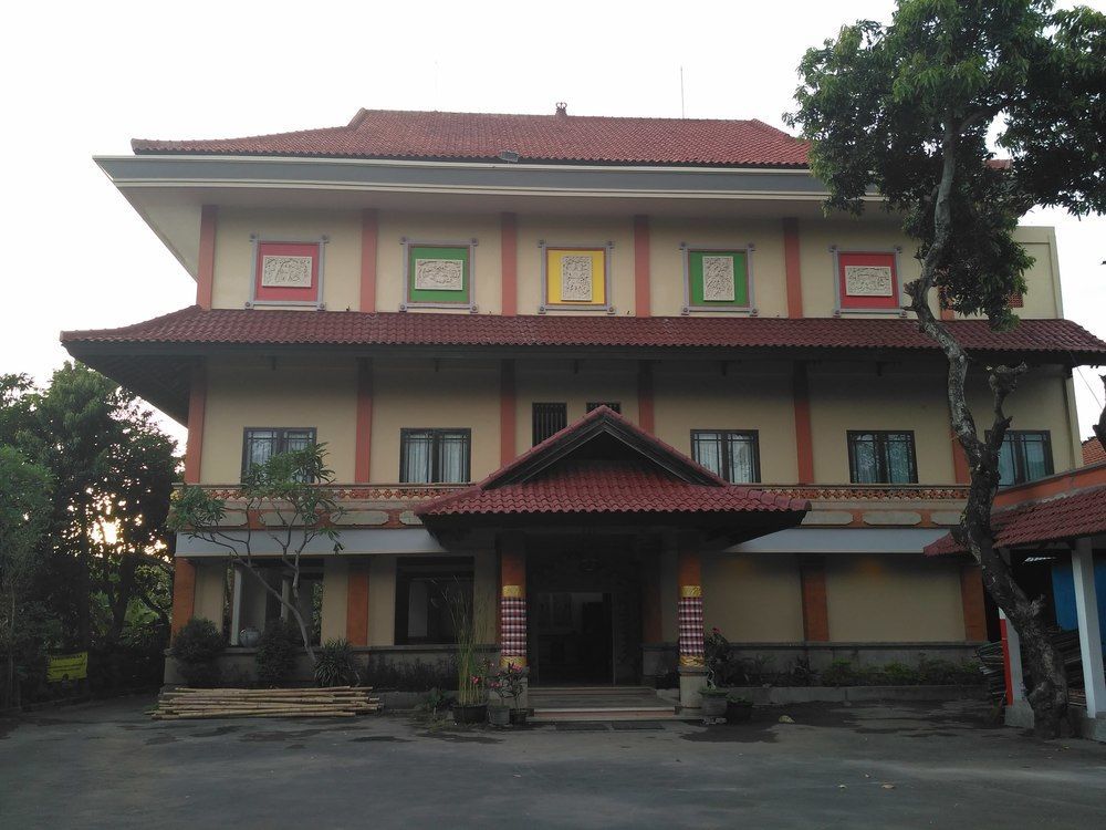 Hotel Oranjje Denpasar Eksteriør billede