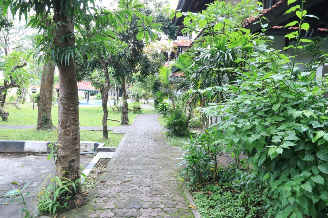 Hotel Oranjje Denpasar Eksteriør billede
