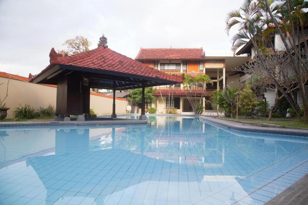 Hotel Oranjje Denpasar Eksteriør billede
